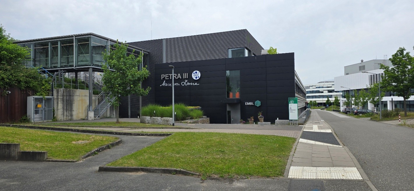 Budynek ośrodka synchrotronowego PETRA III w DESY